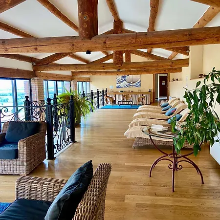 Domaine Saint-roch Hotel Salzuit